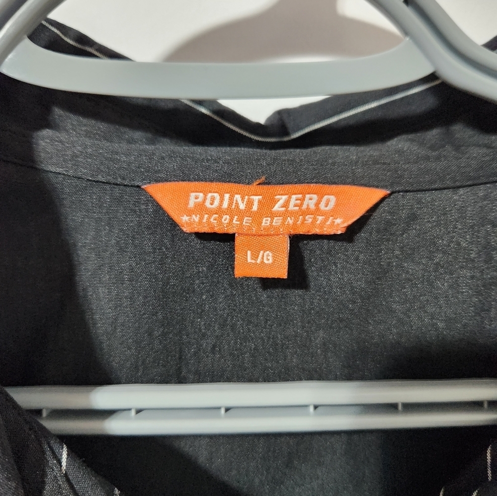 Point Zero button down top - Picture 5 of 7
